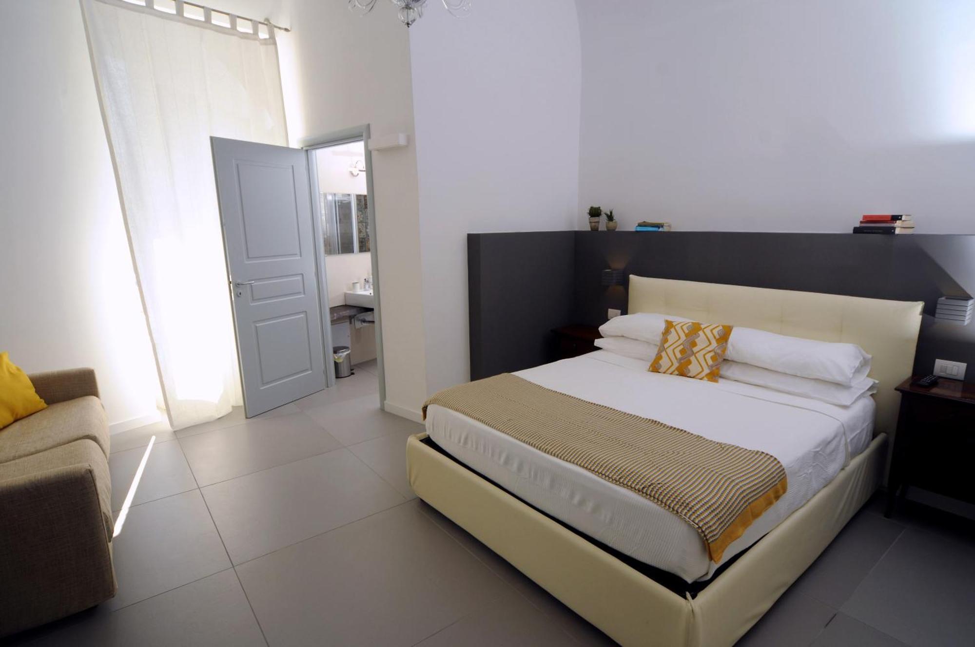 Bed and Breakfast A Casa Di Anna Nápoles Exterior foto