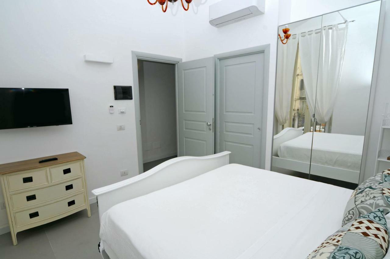 Bed and Breakfast A Casa Di Anna Nápoles Exterior foto
